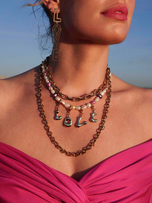 LOVE ON PEARLS NECKLACE