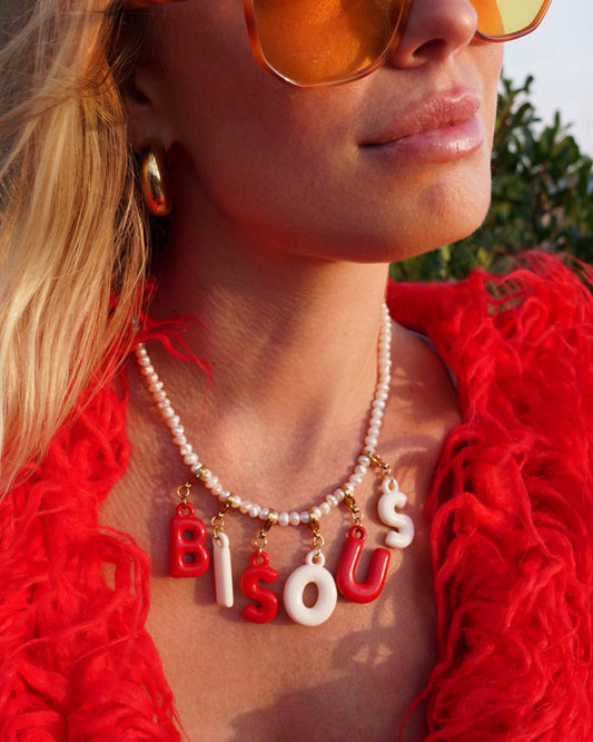 BISOUS NECKLACE