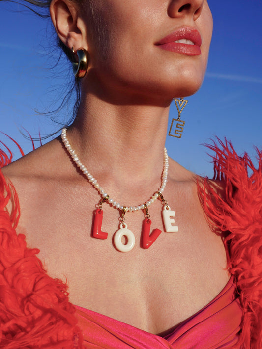 LOVE NECKLACE