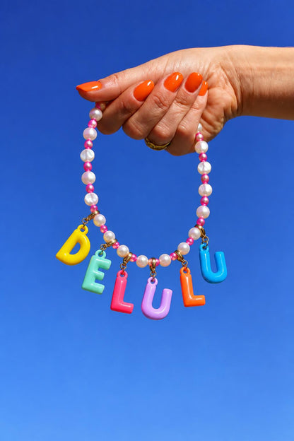 DELULU NECKLACE
